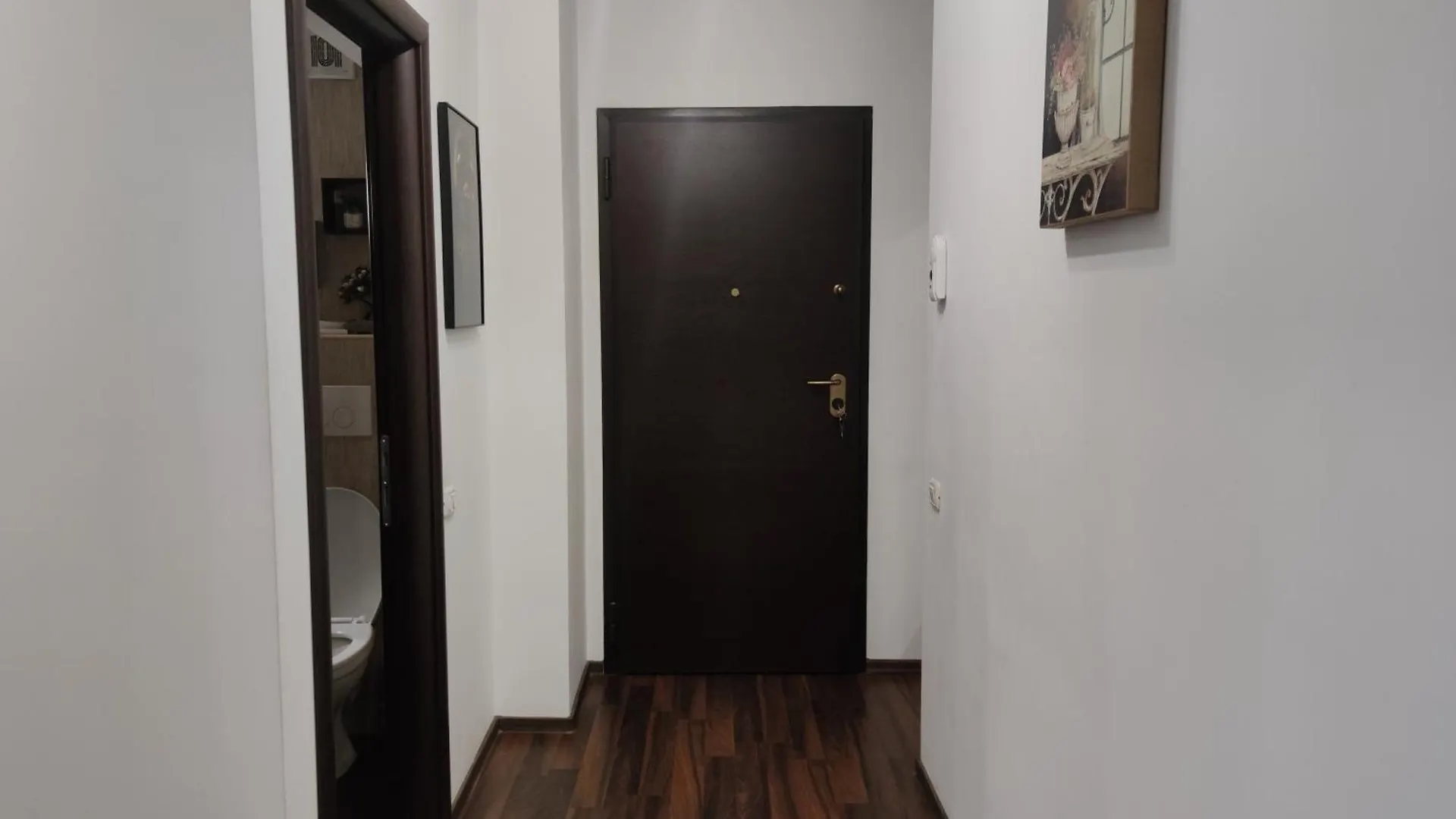 Cozy Magic House - Unirii Square Appartement Boekarest