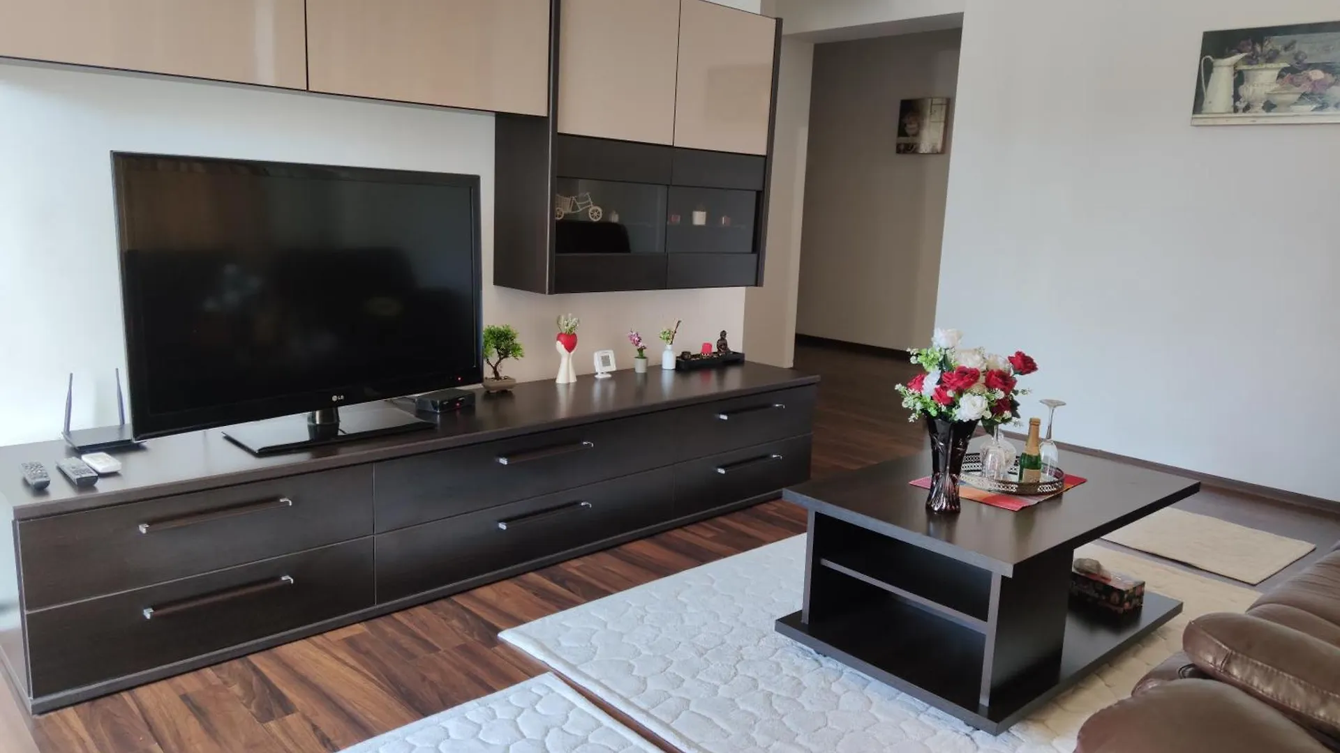 Cozy Magic House - Unirii Square Appartement Boekarest